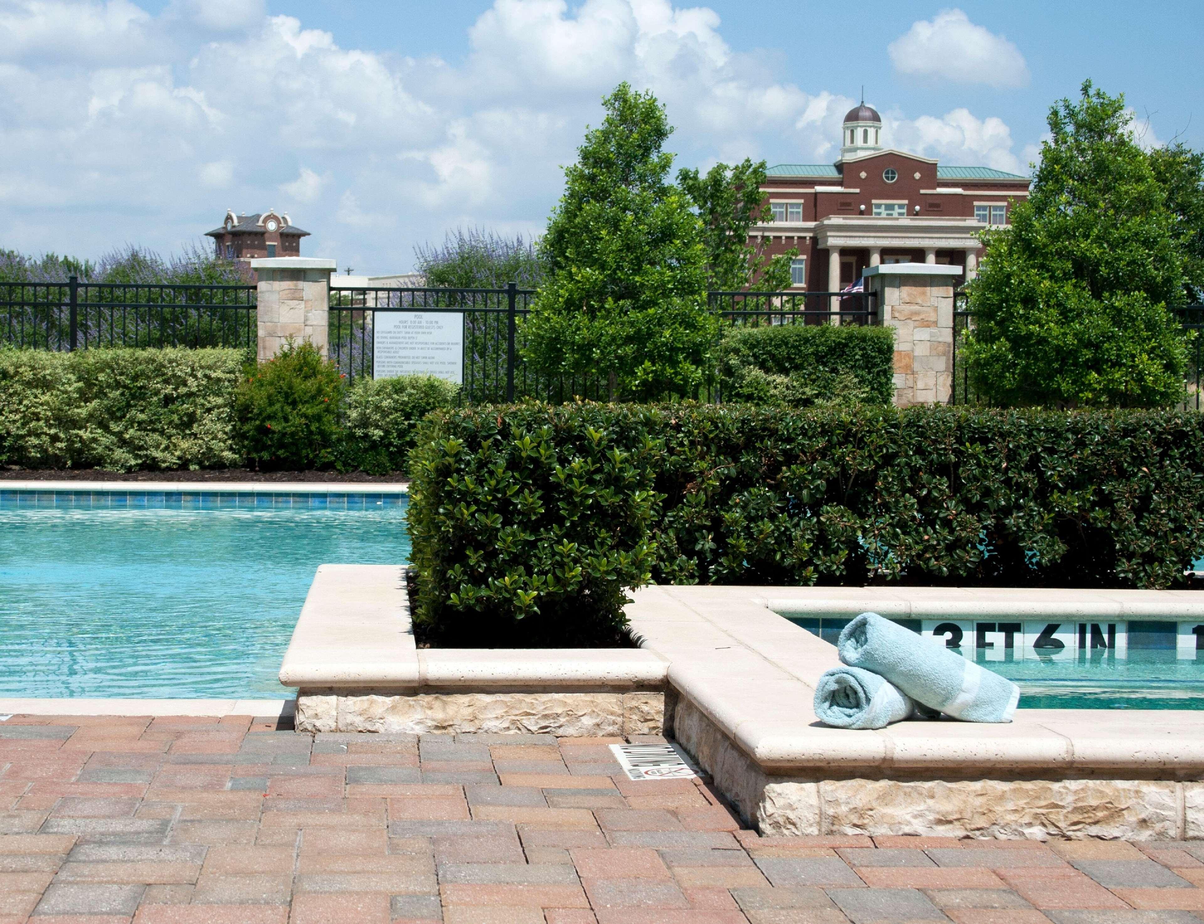 Hilton Dallas Southlake Town Square Hotel Exterior photo